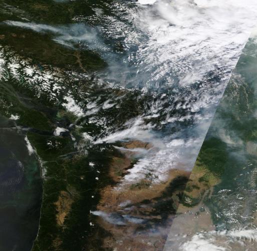 Massive fire complexes in Washington, Oregon and BC